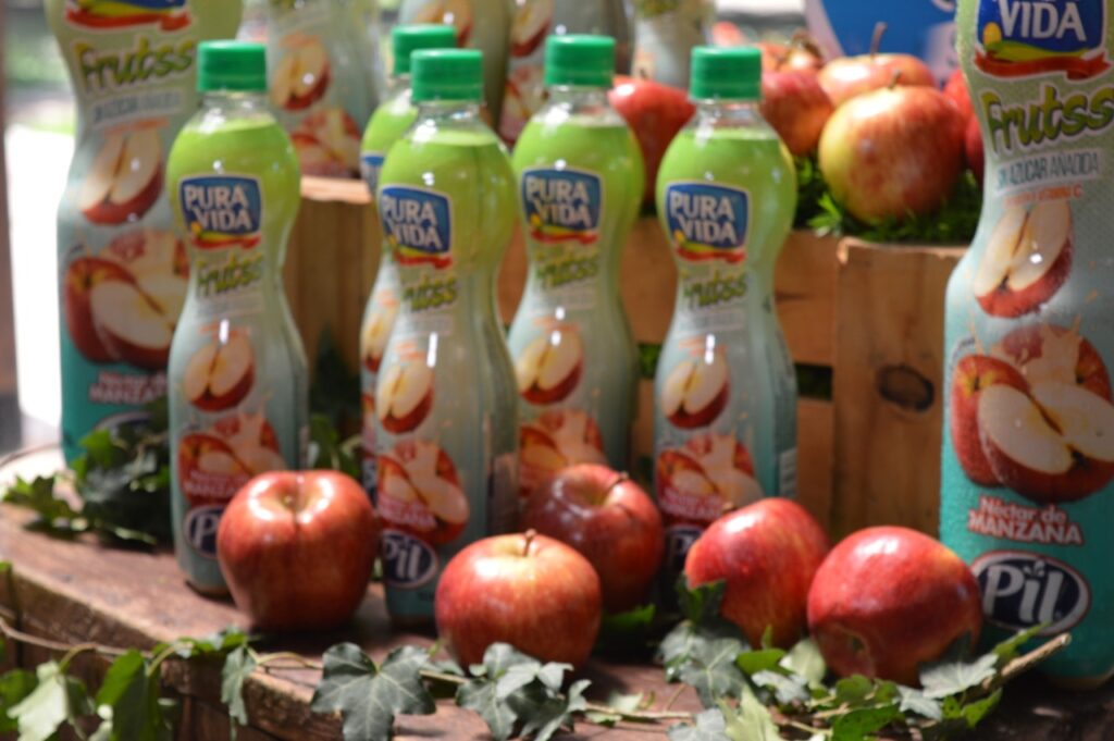 PIL presentó su nueva línea de productos “Pura Vida Bebidas” 2 Pura Vida 3