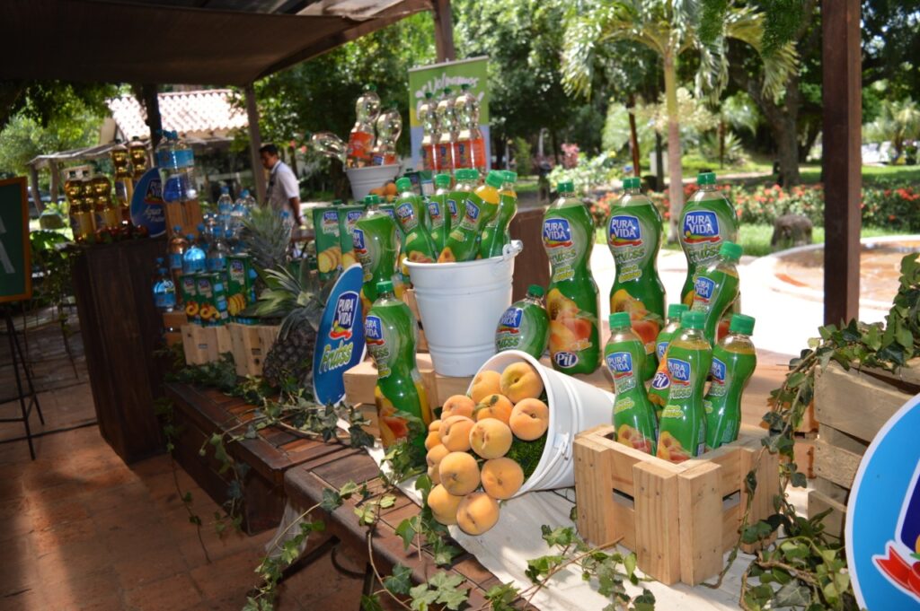 PIL presentó su nueva línea de productos “Pura Vida Bebidas” 3 Pura Vida 4