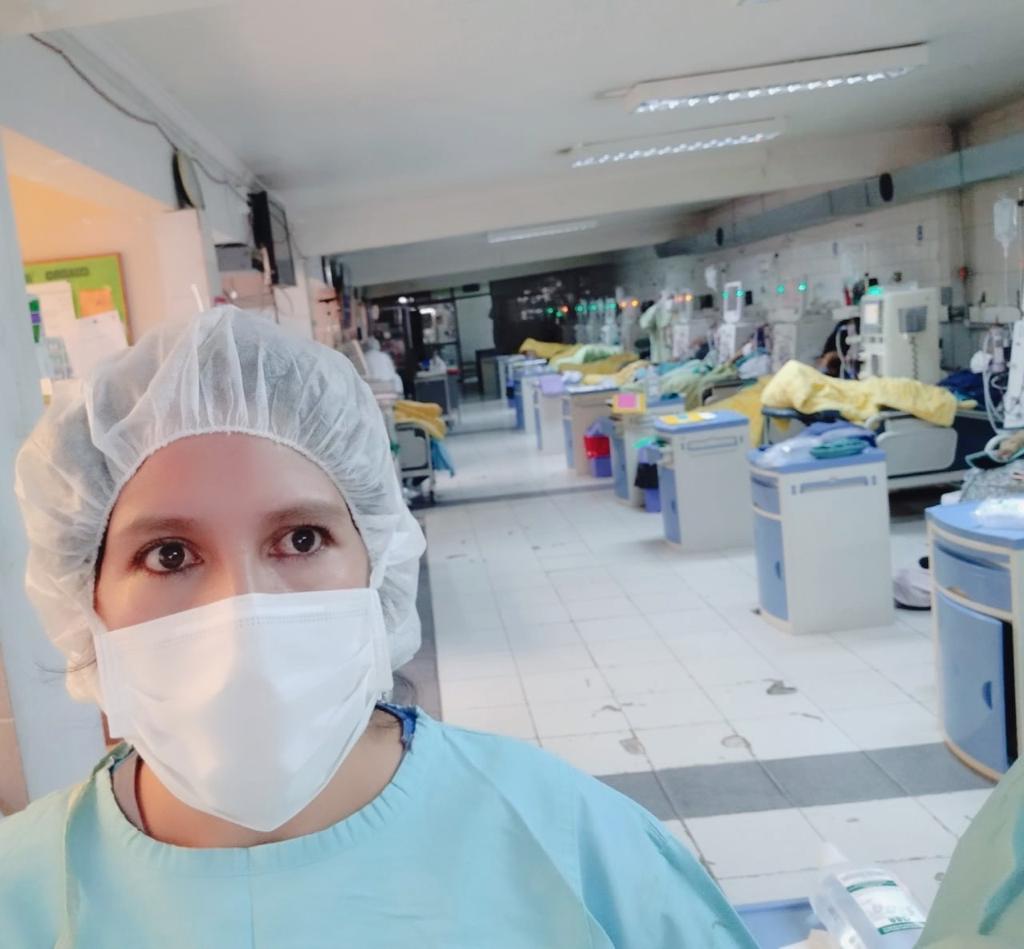 El corazón de seis mujeres detrás de la bata blanca y de sus múltiples batallas 3 ENFERMERA 3