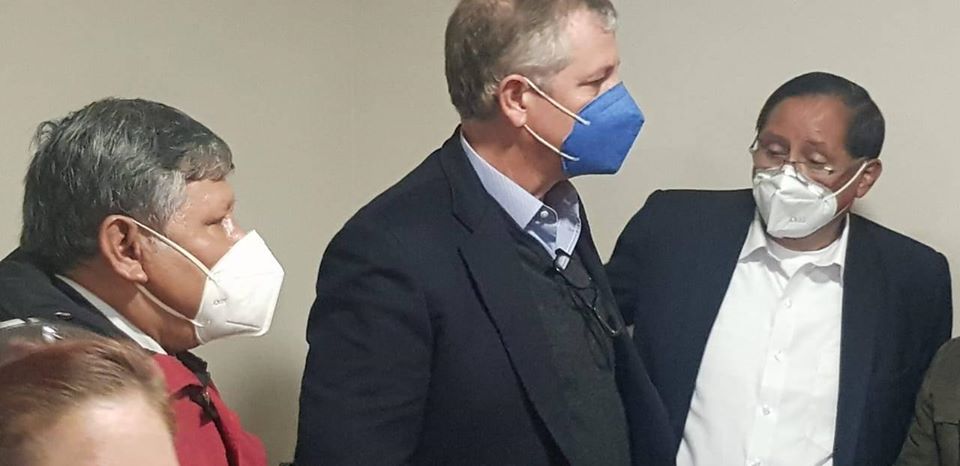 Branko Marinkovic activo en política; se reunió con dirigentes de organizaciones en La Paz 2 BRANKO 1