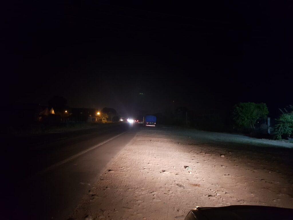 Un acta de compromiso desbloquea la carretera en Yapacaní 1 yapacani 2