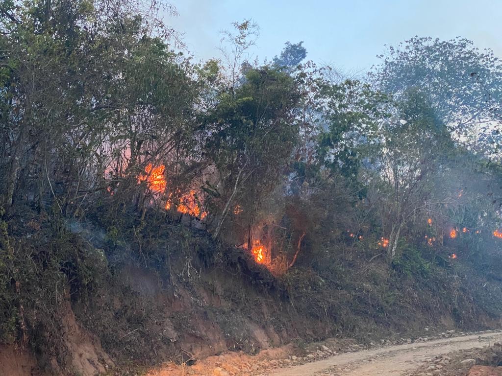 Gobernación alista declaratoria de desastre departamental por incendios y sequías 1 FUEGO 4