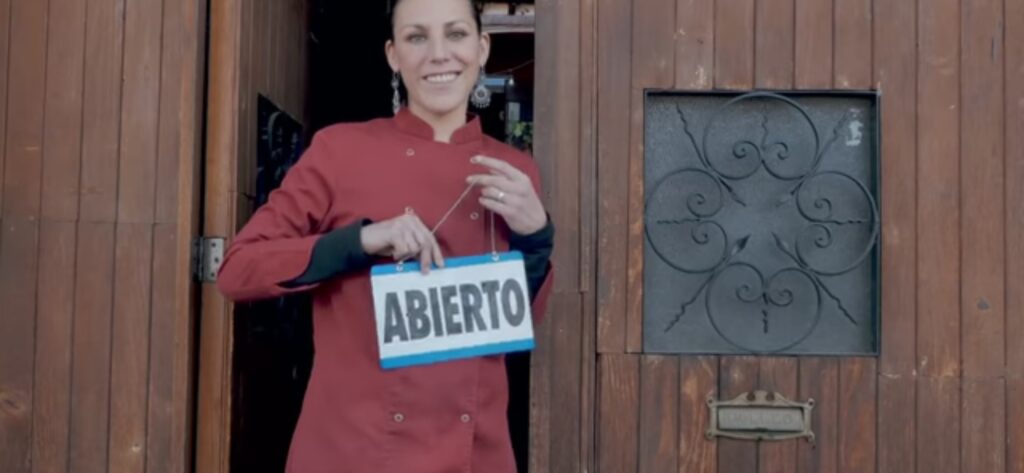 Banco BISA anima a clientes y usuarios
con la campaña “Descubre tu lado B” 1 Lado B 3