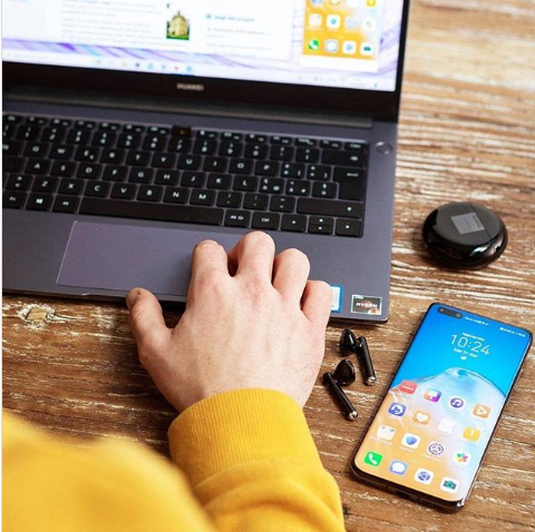 Oficina en casa: 5 consejos para crear un espacio eficiente y cómodo para teletrabajar 1 TELETRA