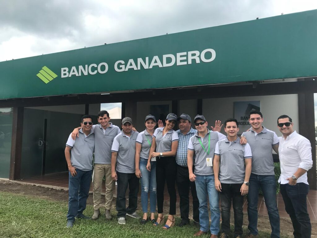 Banco Ganadero apoya la feria agrícola más grande Bolivia: Vidas 2021 1 BANCO