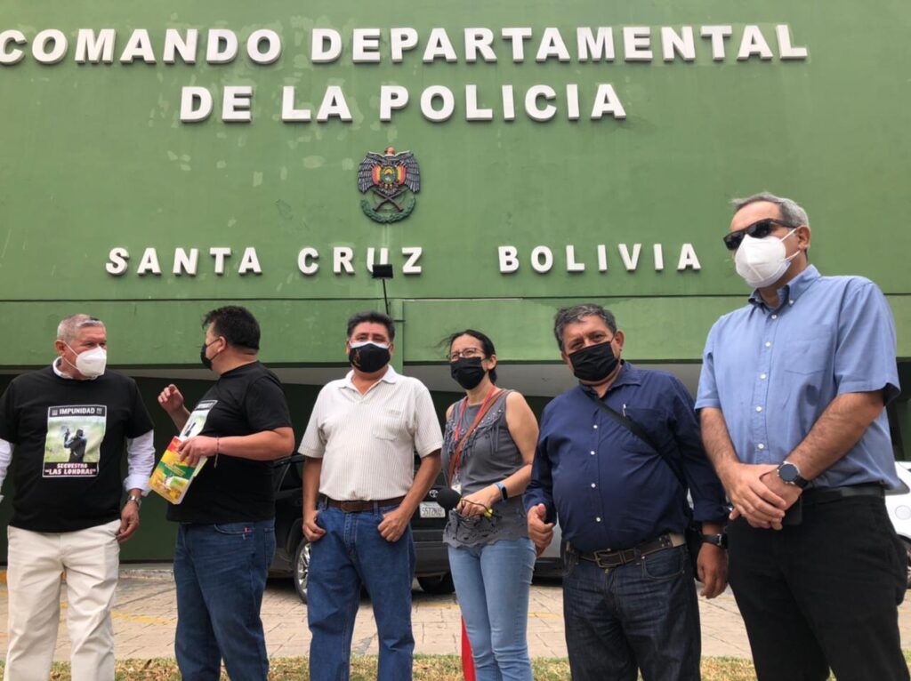 Periodistas protestan por impunidad en el caso Las Londras 2 colegas 1