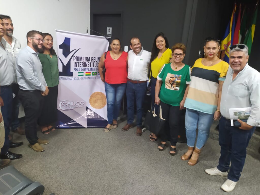 Gobernador de Santa Cruz impulsa el desarrollo económico de frontera en Corumbá 1 BRASIL 2