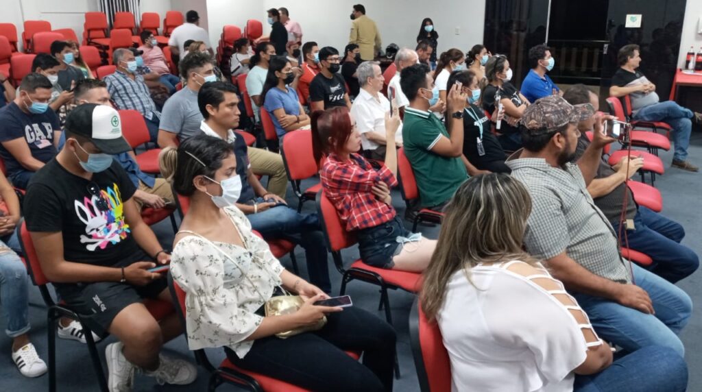 Se prende la mecha del federalismo en la UAGRM 2 FEDE 3