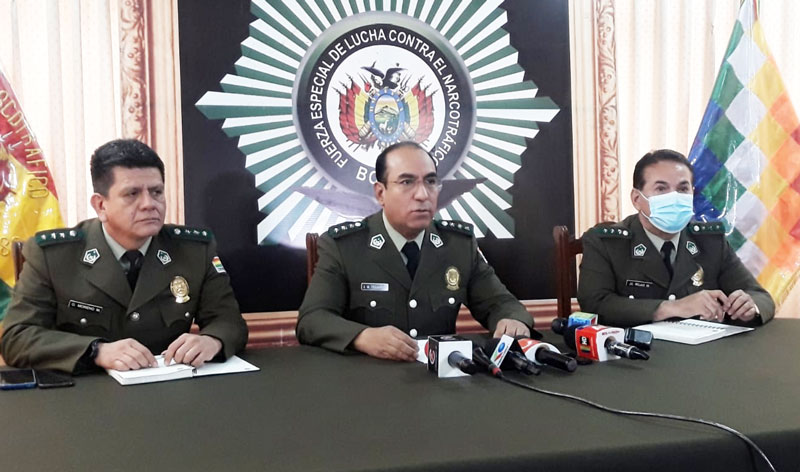 Evo denuncia protección al narcotráfico; la FELCN ve montaje para desprestigiar 1 Poli
