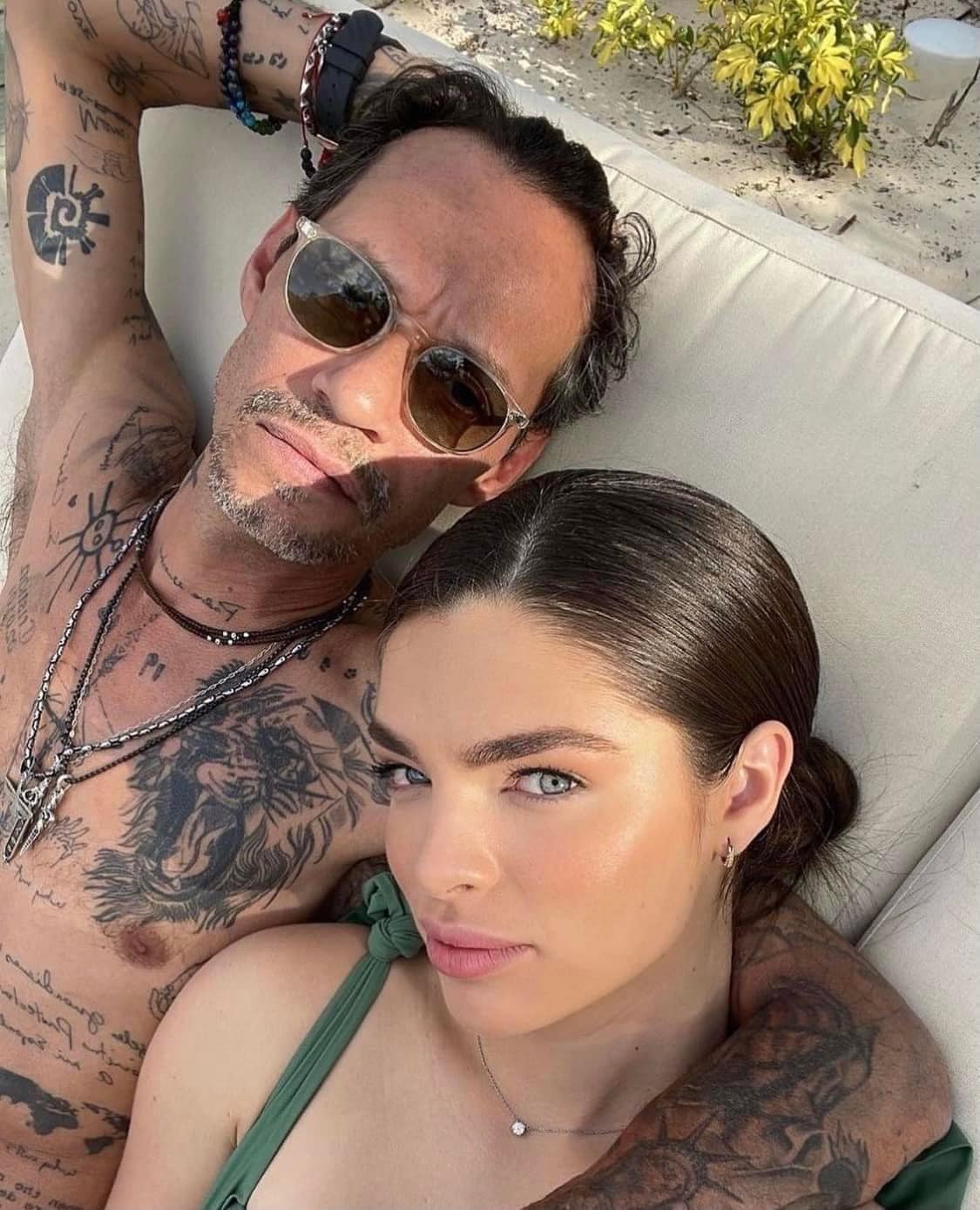 Marc Anthony, criticado por algunos sensacionalistas, por la diferencia de edad con su bella novia 2 bella 4