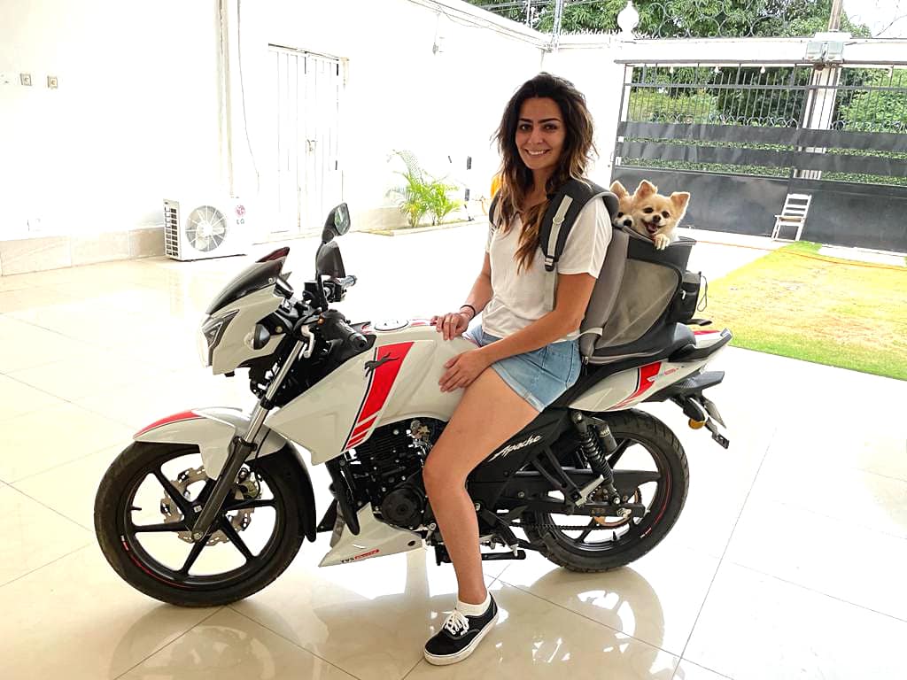 Suany Martínez rompe límites en el motociclismo: “Voy por la igualdad de género para ambos, la mujer boliviana es fuerte y decidida” 3 suany 3