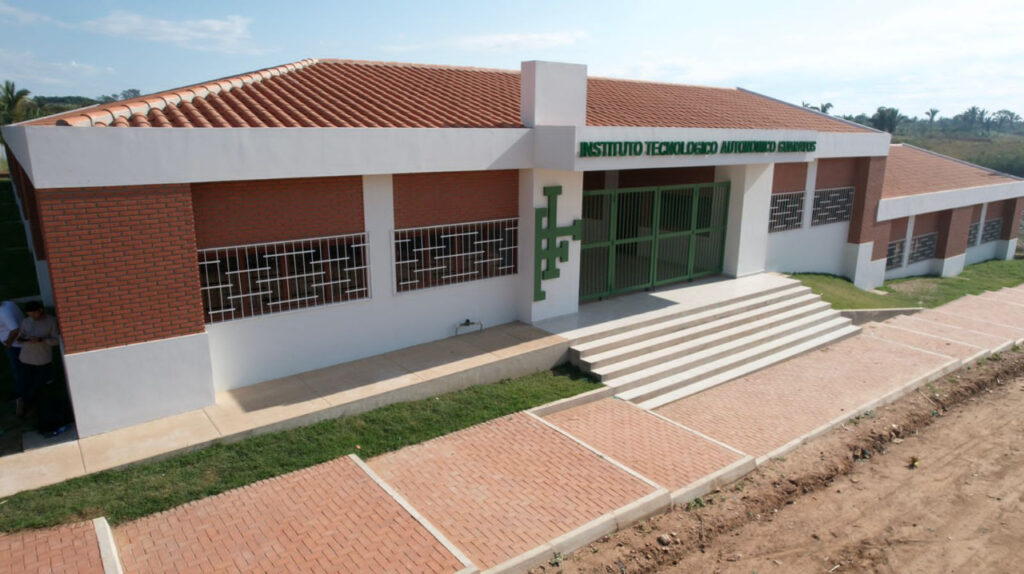 En Guarayos abren el Instituto Tecnológico y apuestan a que sea semillero de talento humano de la región 2 INSTITU 1