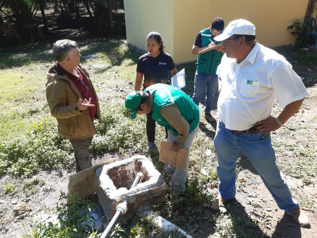 Gobernación investiga supuesta contaminación del río en Aguas Calientes 2 AGUA 2