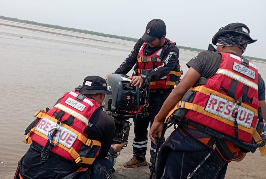 Rescatistas encuentran cuerpo de soldador que murió ahogado en el Río Grande 1 RESCA