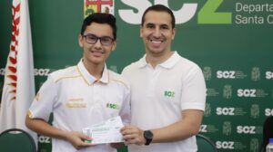 Gobernación entrega pasajes a dos esgrimistas que competirán en el campeonato sudamericano 1 PASA 2