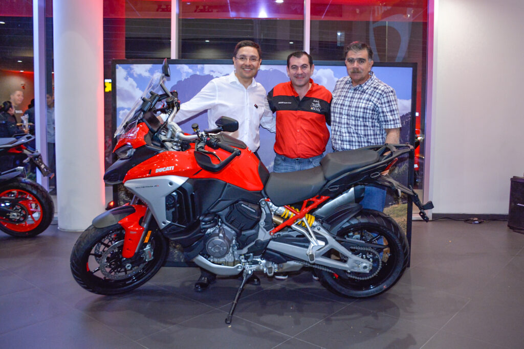 MOTO 1