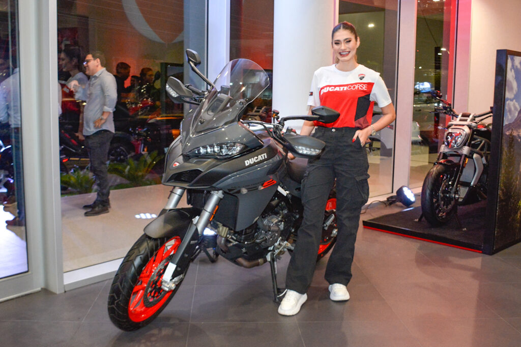 MOTO 2