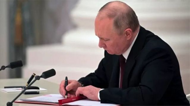 Rusia y Ucrania: 4 claves para entender el inicio de la operación de Putin 1 Putin