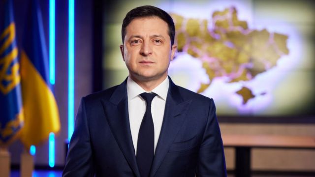 Rusia y Ucrania: 4 claves para entender el inicio de la operación de Putin 2 Volodymyr Zelensky