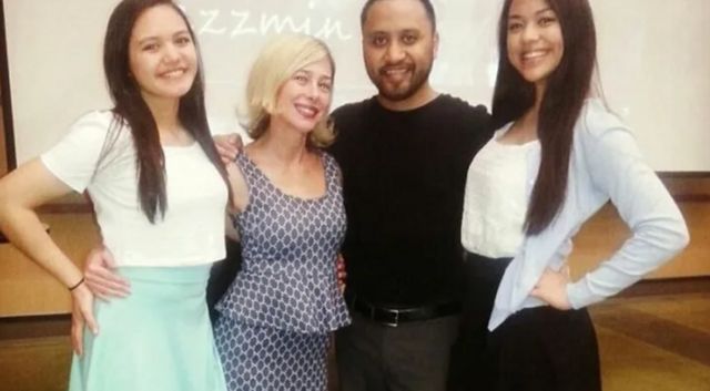 El escándalo de Mary Kay Letourneau, la profesora que tuvo dos hijas con su alumno adolescente y que Netflix llevó al cine en la película "May December" 4 La pareja con sus dos hijas
