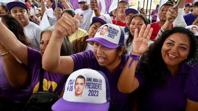 Partidarios de Daniel Noboa.