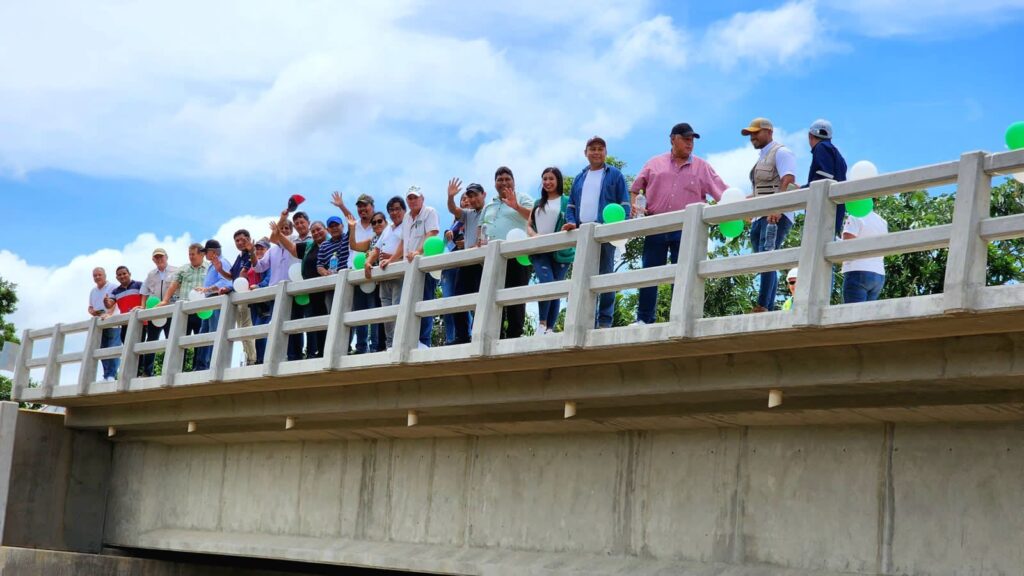 Puente vehicular "Río Palacios" entre Buena Vista - San Carlos, listo para su gran inauguración 1 PUENTE 2