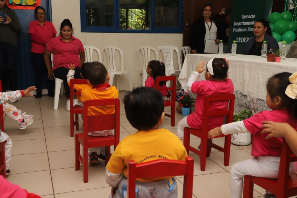 Gobernación inaugura actividades en las guarderías y centros infantiles en ciudad para la Gestión 2024 1 GUARDE 2