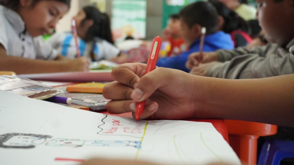 Sedepos inicia actividades contra el racismo con concurso de dibujo de niños 1 Ninos 1