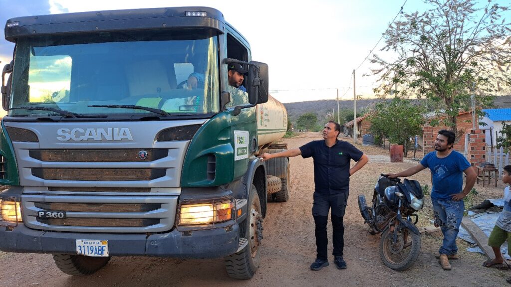 Gobernación presta asistencia a pozos de agua de cinco comunidades de Lomerío 2 ppozo portada