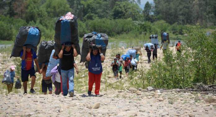 El movimiento comercial fronterizo es masivo.