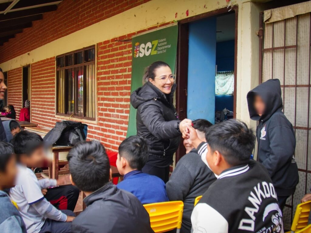 Sedepos brinda atención odontológica a 650 estudiantes del colegio 18 de Marzo 1 DIENTE 3