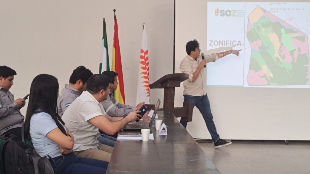 Comité Técnico por los “Acuíferos de Lomas de Arena” acuerda reglamentar el área para conservarla 1 AGua 1