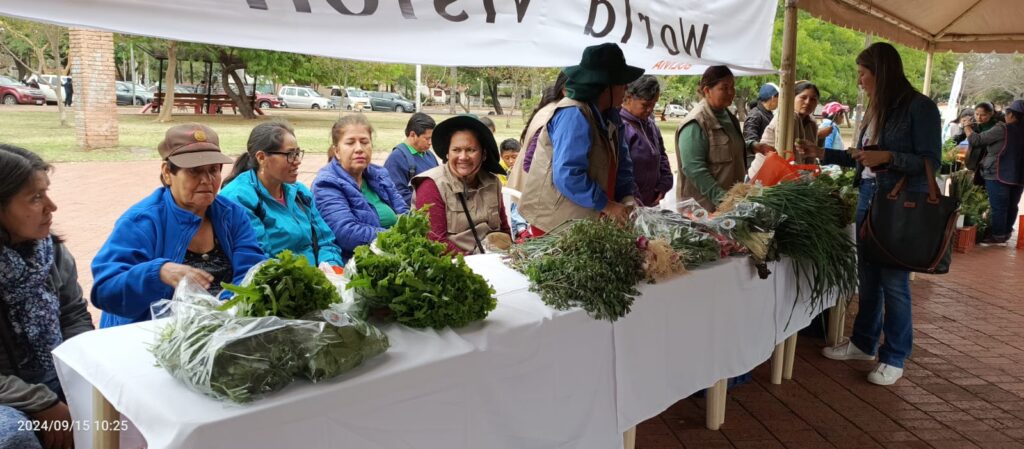 Más de 40 productores ofertan sus hortalizas y verduras en la "3ra versión de la Feria Agroecológica" 1 FERIA 1