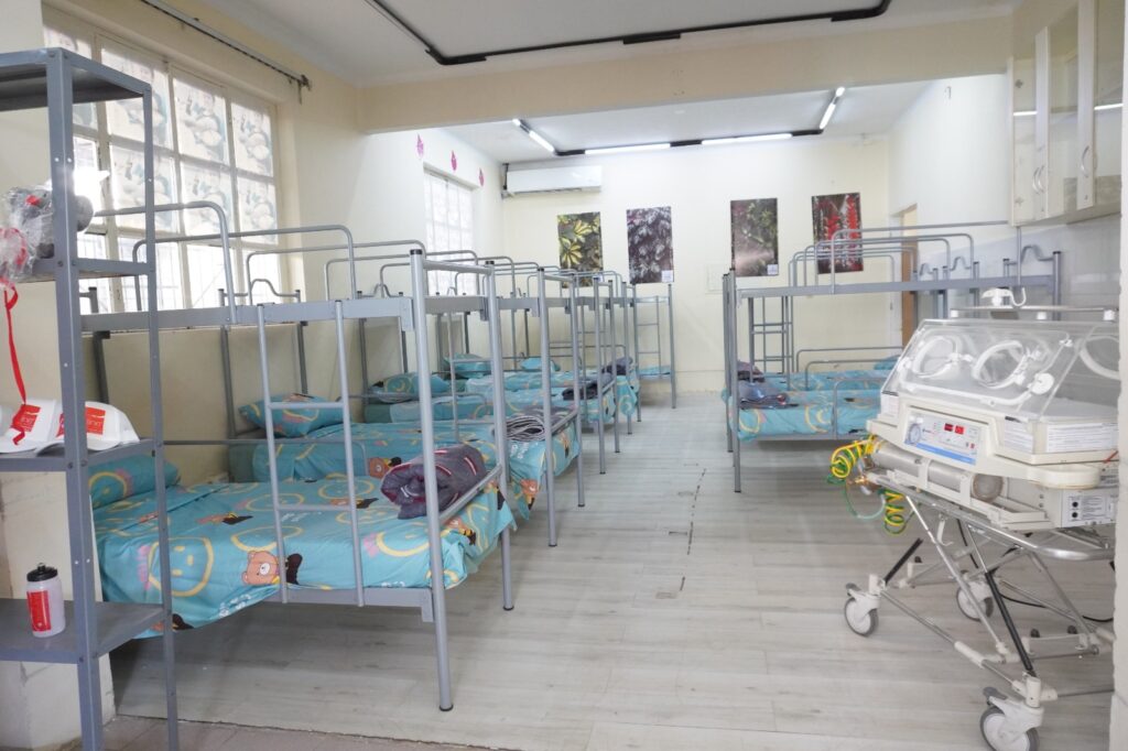 Gobernación entrega nuevas salas equipadas para atención de consulta externa en la Maternidad Percy Boland 1 Mater 2