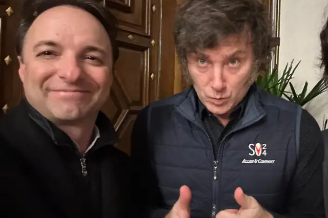 Cómo logró Milei que empiece a bajar la inflación en Argentina y estabilizar el dólar 2 Miguel Boggiano con Javier Milei