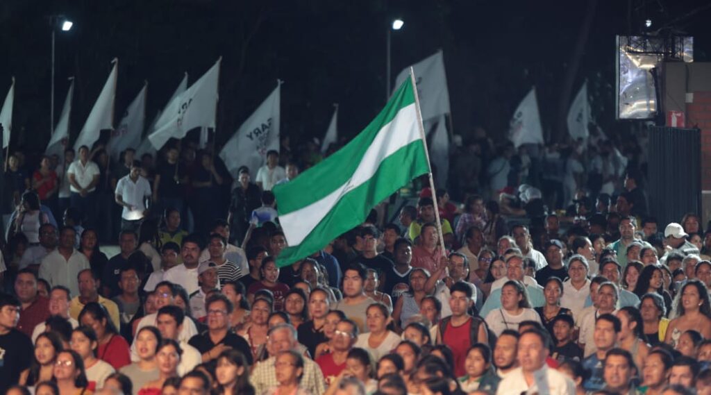 “Sin el corazón productivo no se puede salvar a Bolivia, la unidad empieza en Santa Cruz”: Tuto Quiroga al sumar el apoyo de Áñez y Náyar 5 arena 2