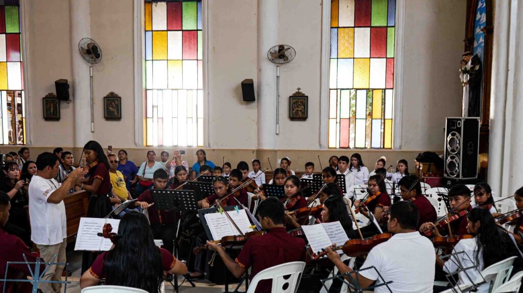 La música barroca revive en la Chiquitania: comenzó el II Festival Melodías de Chiquitos 1 Barro 1