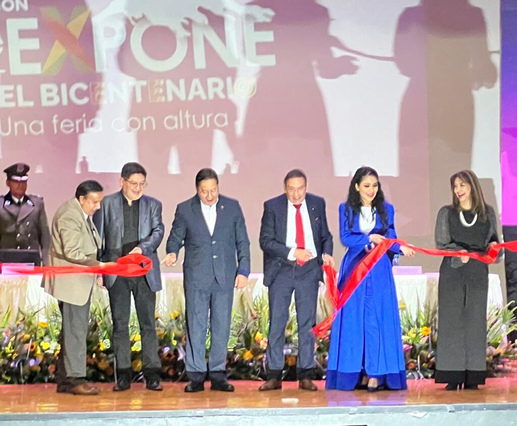 Abre la Feria “La Paz Expone del Bicentenario - 2025” y destaca la alianza Estado – privados 1 Arde