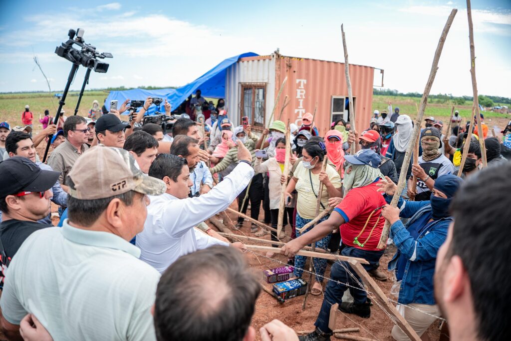 Luis Camacho: “Vamos a hacer respetar la tierra; no tenemos miedo a los delincuentes” 2 cama 3