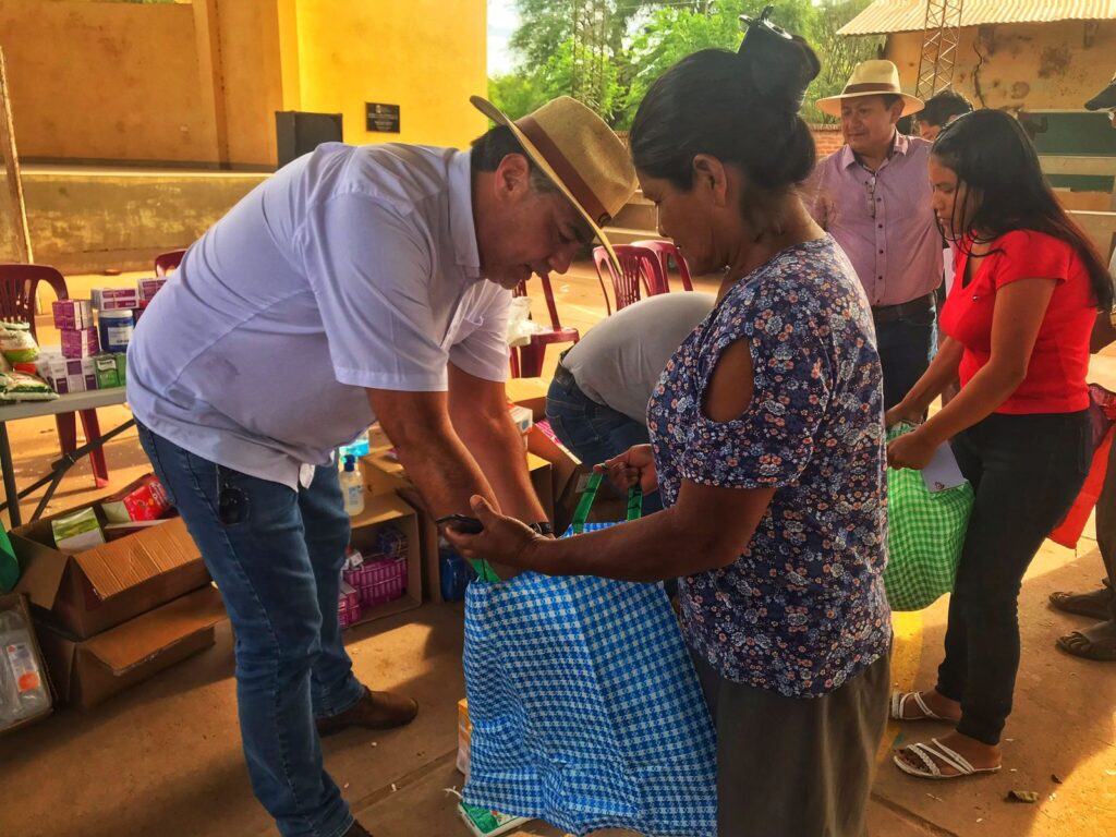 COED llega con asistencia humanitaria, brigadas de salud, medicamentos y maquinaria a Lagunillas 1 AYUDA 3