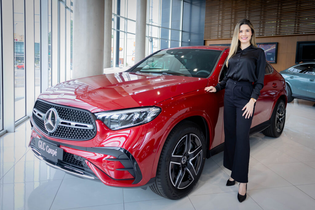 Mercedes-Benz celebra la Navidad con sus vehículos premium y beneficios exclusivos para Bolivia 1 MER 2
