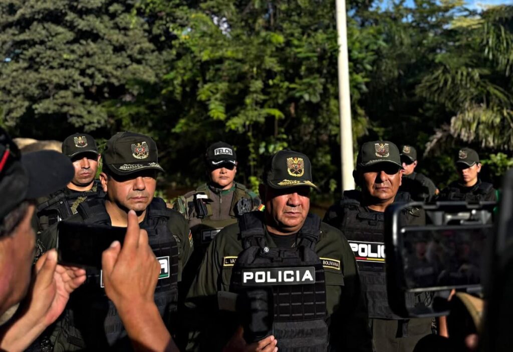 Hallan centro logístico de operaciones de Marset en Portachuelo 2 IMG 1989