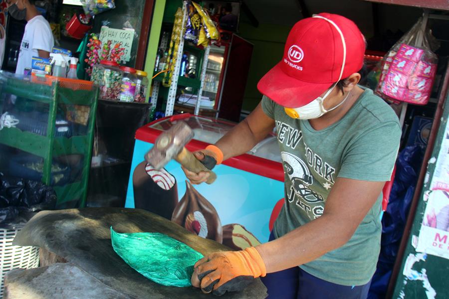ENTREVISTA | Guido Náyar: “Santa Cruz ha perdido el rumbo y vive una gran mentira política; la coca está enfermando a los cruceños” 2 coca machucada3