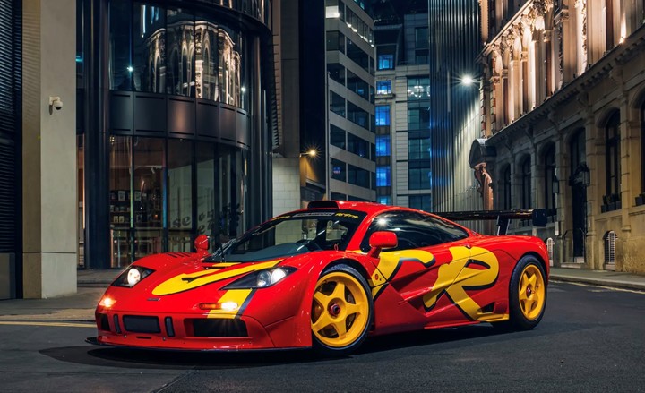 McLaren F1 GTR.