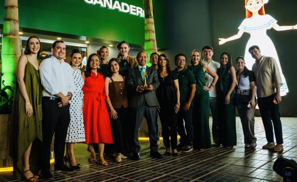 Banco Ganadero convierte la identidad cruceña en una experiencia reconocida en Expocruz 1 0062cf23 8694 44b4 9619 046b7a9ad931