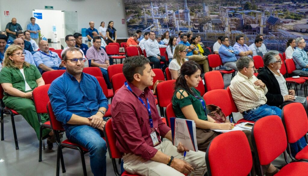 YPFB capacita a ejecutivos y gerentes en ética pública y código de conducta 1 121b95c0 0687 4f29 b445 5a3af2707dbb