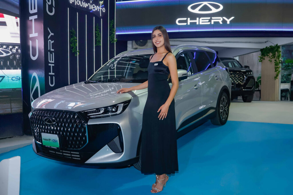 Chery lleva innovación híbrida al Carnaval Cruceño 2027 con la Tiggo 7 Pro Max 1 chevi 4