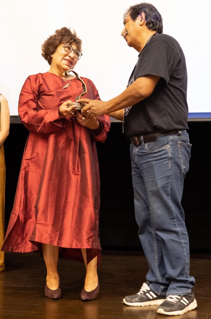 FENAVID 2026 reconoce a Mela Márquez con el Premio Aporte al Cine y Audiovisual Boliviano 1 0202976b 7c4f 43ea 9c4a 8f2b511630e6